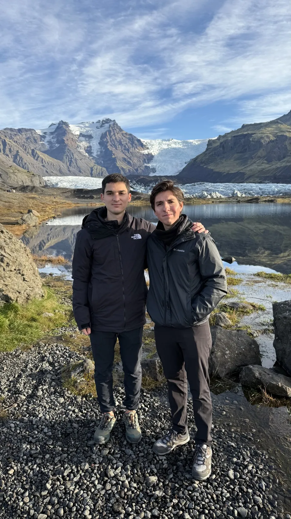 A stop beside a glacier and mountain lake.